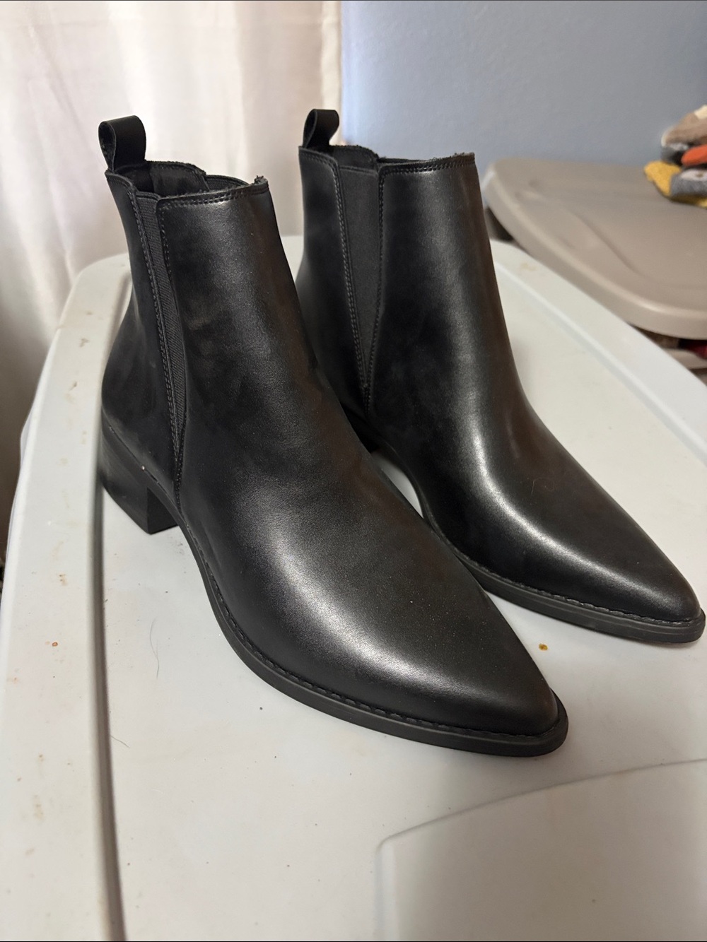 Sleek Women's Black Pointed-Toe Ankle Booties
